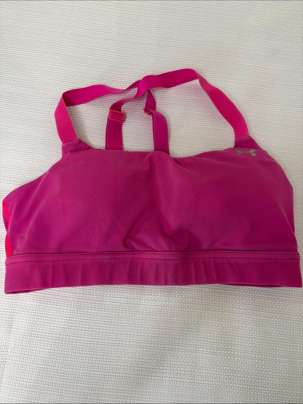 Under Armour Women's Bright Pink Strappy Sports Bra